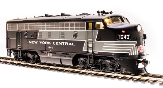 Broadway Limited #4866 EMD F7A NYC 1641 Short Lightning Stripe w/Sound/DC/DCC