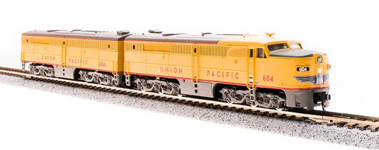 Broadway Limited #3855 Alco PA/PB Set UP #604/604B Yellow &amp; Gray A-unit w/Sound/DC/DCC Unpowered B